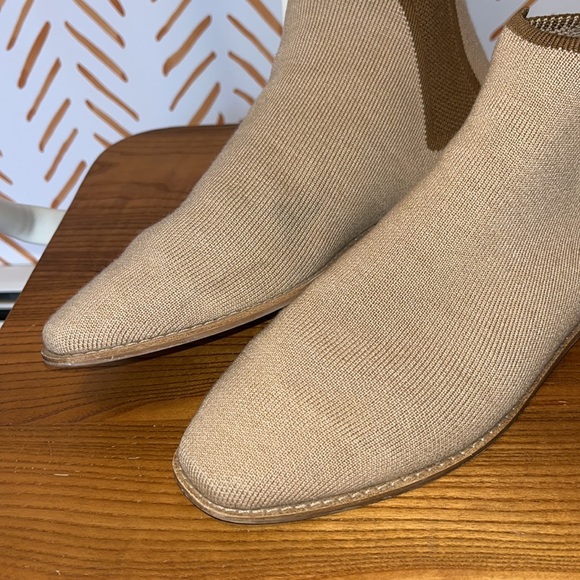 Rothy’s The Merino Wool Chelsea Ankle Boot in Chestnut Brown size 9.5 - Picture 10 of 15
